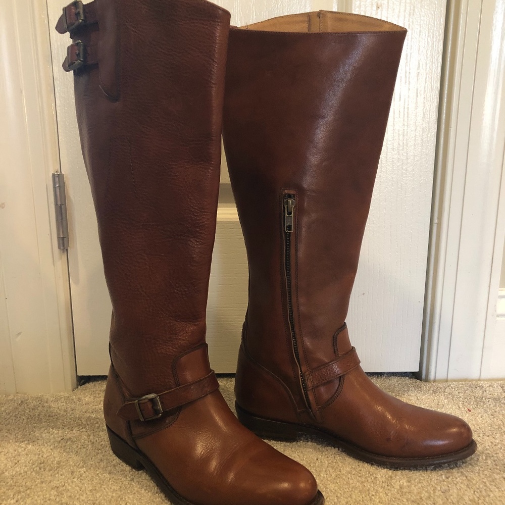Frye Size 6 Leather Boot